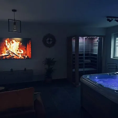 Villa Le Cocon De Pernelle Et Sauna Privatif Couvin