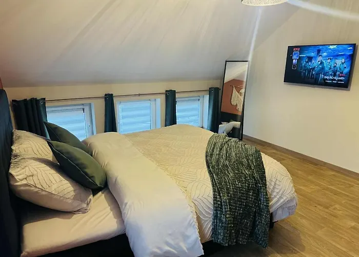 Le Cocon De Pernelle Et Sauna Privatif *